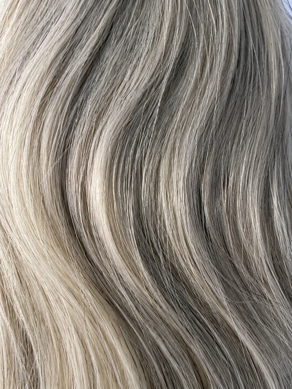 The Chapada Glow | Ash Balayage | 26" Invisible Brazilian Long Piece Tape-In | 100% Double Drawn Remy Human Hair | 70g