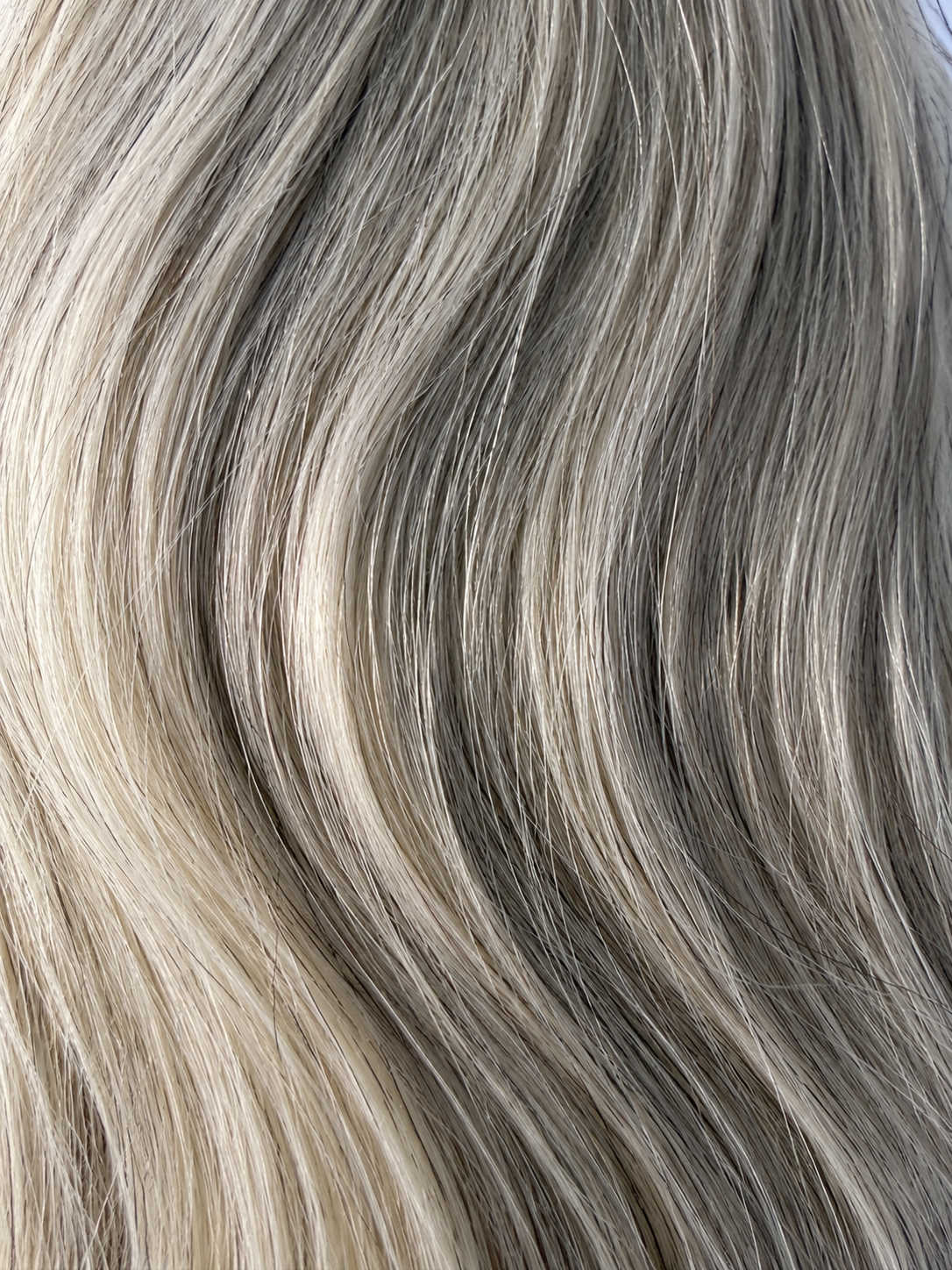 The Chapada Glow | Ash Balayage | 26" Invisible Brazilian Long Piece Tape-In | 100% Double Drawn Remy Human Hair | 70g